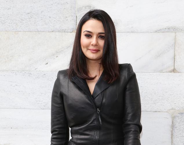 Preity Zinta walks the ramp for Surily Goel at WIFW
